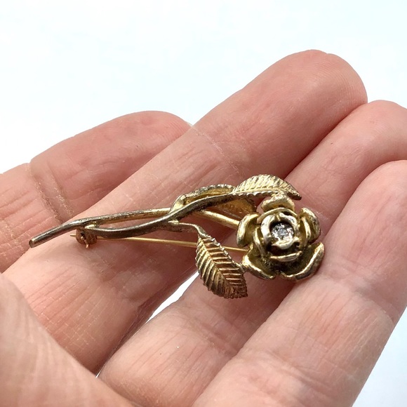 🌺RARE Vintage Gold & Genuine Diamond Brooch - Picture 3 of 16
